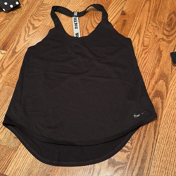 Nike workout tank bundle-3 - Picture 8 of 10